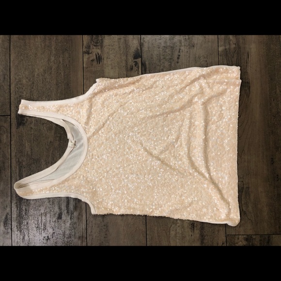 ADORABLE blush J Crew Tank - Picture 2 of 3